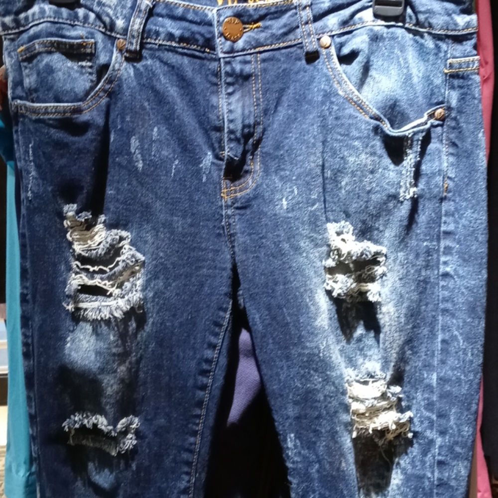 denim capri pants